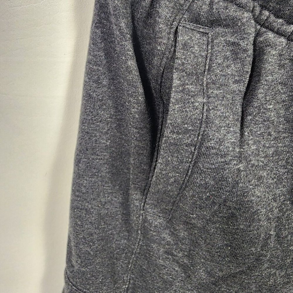 Nike NSW Sportswear Move To Zero Fleece Shorts Men's Size Large NWT DM5635-010 - Picture 4 of 10